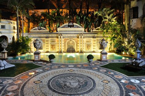 villa versace luxurious for events 